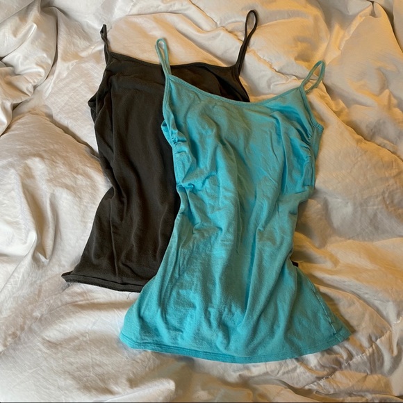 4/$25 Victoria’s Secret Layering Tanktops Size XS - Picture 5 of 6